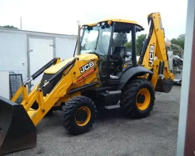 фото Экскаватор-погрузчикJCB-3CX