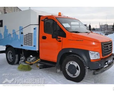 фото КО-C41R1 на шасси ГАЗ-C41R13 вакуумная подметально-уборочная (пылесос)