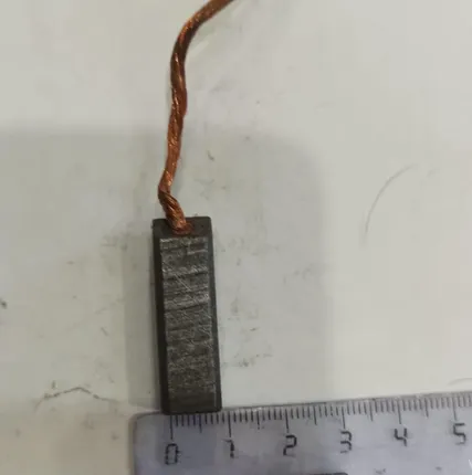 Фото №2 Электрощетки  ЭД-118 АУ1