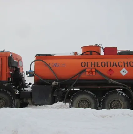 Фото №0 Аренда топливозаправщика АТЗ-17 на шасси КамАЗ-65115
