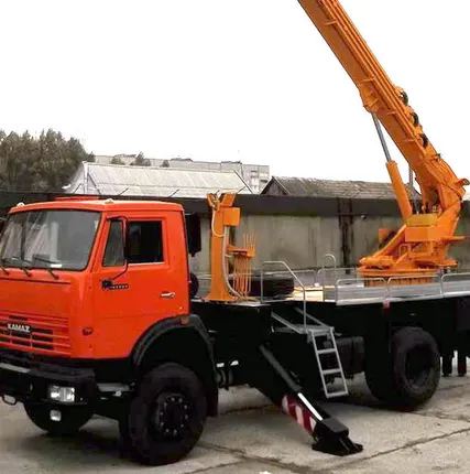 Фото №0 Вызвать автовышку 28 м