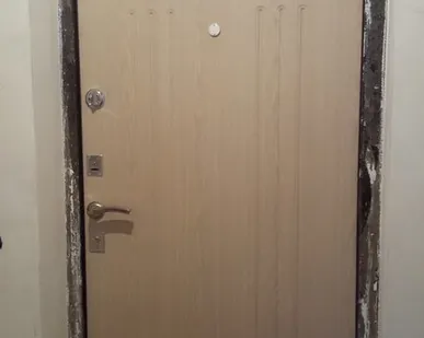 фото Установка двери