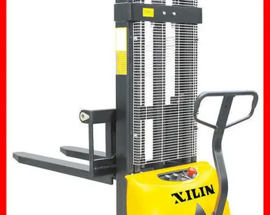 фото Штабелер с электроподъемом Xilin CDD10B-III