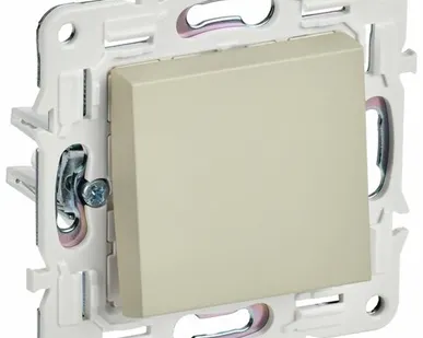фото SKANDY Выключатель 1-клавишный проходной 10А SK-V02B бежевый IEK