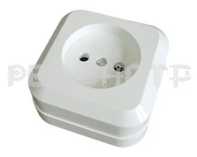 фото Розетка 2П открытой установки IP20 10А 250В (керамика) белая Ладога TDM (10/200) П