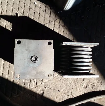 Фото №2 Амортизатор самосвала Terex (подушка демпферная)