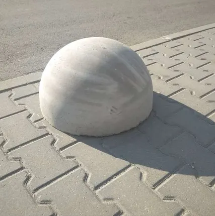 Фото №1 Бетонная полусфера d500хh300 мм. (парковочный ограничитель)