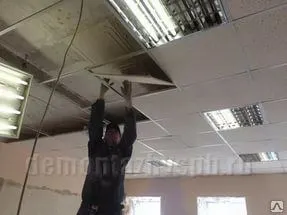 Фото №0 Разборка потолка Armstrong