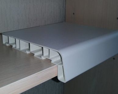 фото Подоконники пластиковые ширина 100 мм Brusbox