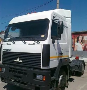 фото МАЗ 5440А5-330-030