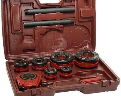 фото Ручной резьбонарезной клупп Voll V-Cut для труб до 2"