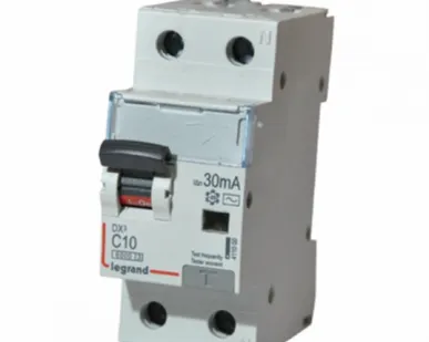фото Дифференциальный автомат АВДТ 1п+N 32А 30мА DX3 Legrand