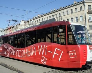 фото Реклама на общественном транспорте
