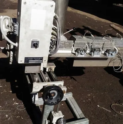 Фото №0 Экструдер Б\у шнек 950х40мм