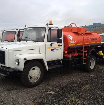 Фото №0 Автотопливозаправщик ГРАЗ 36135