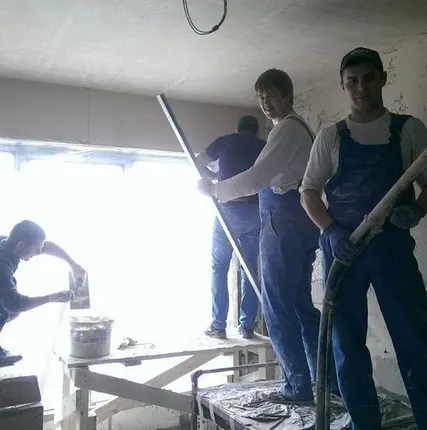 Фото №0 Штукатурка по маякам