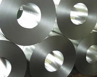 фото Сталь оцинкованная в рулонах 0.80 х 1250 (ЧерМК) Zn 140 ХП