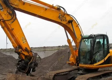 Фото №0 Аренда гусеничного экскаватора JCB JS 210, Москва