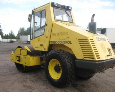 фото Аренда виброкатка Bomag