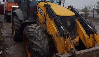 фото Экскаватор- погрузчик JCB в аренду