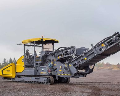 фото Перегружатели асфальта BOMAG BMF 2500 S / M / S Offset