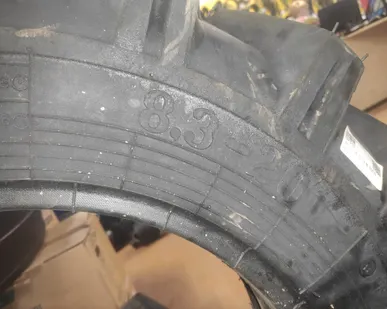 фото Шина передняя Т-40 8,3-20 102А6 8 н.с. В-105А Волтайр