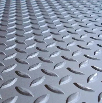 Фото №0 Лист рифленый 5 мм чечевица Ст3сп, 1250х2500