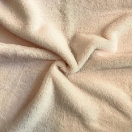 Фото №0 Искусственный мех под кролика 400 г/м2, ворс 11 мм, ваниль