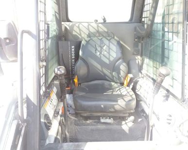 фото Мини-погрузчик BOBCAT S 175