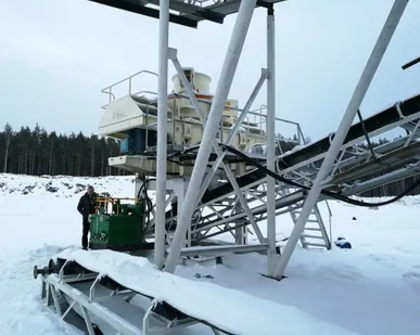 фото Центробежная дробилка с вертикальным валом VSI5Х800(60-180 тн/час)