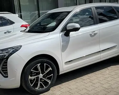 фото Авто на прокат ХАВАЛ ДЖУЛИОН