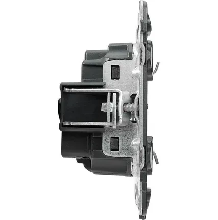 Фото №4 Розетка 1-м СП Valena In'matic 16А IP20 250В 2P+E безвинт. клеммы механизм Leg 753021