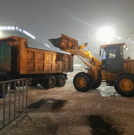 Фото №1 Услуги Фронтального погрузчика 2м3