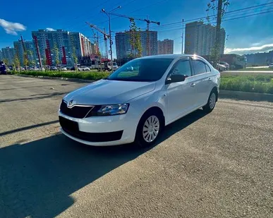 фото Skoda Rapid МКПП