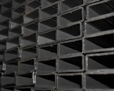 фото Труба 60х30х2 за 1-5 тонн