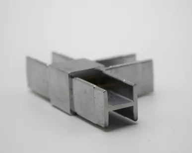 фото Соединитель 3-х труб плоск 20*20мм, хром