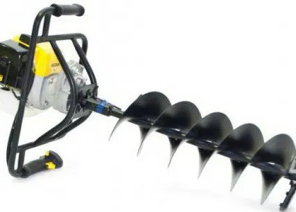 Фото №0 Бензобур CHAMPION AG252