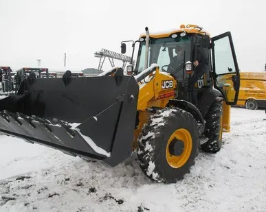 фото Услуги экскаватора-погрузчика JCB-3CX