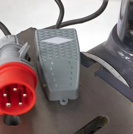 Фото №4 BZ-25B/400 промышленный сверлильный станок с функцией резьбонарезания