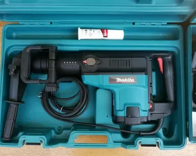 фото Перфоратор Makita HR 5001C