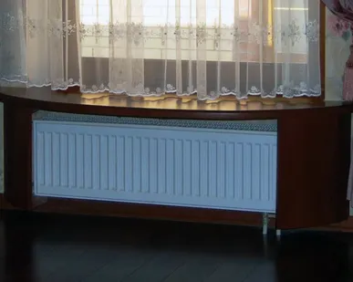 фото Подоконники, экраны радиаторов отопления. Массив, шпон, МДФ.