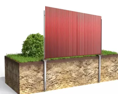 фото Забор из профнастила на сваях