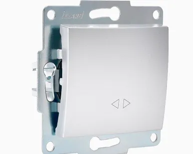 фото Механизм выключателя промежуточного 1-кл. 2п СП Karina 10А IP20 мат. серебр. LEZARD 707-4388-107