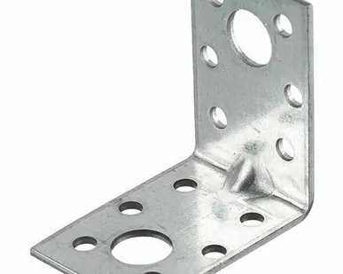 фото Уголок крепежный с анкерным отверстием усиленный 70х70х55 мм