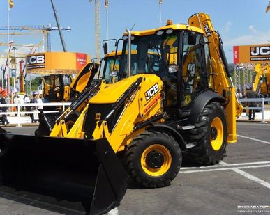 фото Экскаватор-погрузчик JCB