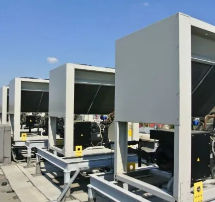 Фото №0 Монтаж водоохлаждаемого чиллера (установка чиллера с водяным охлаждением)