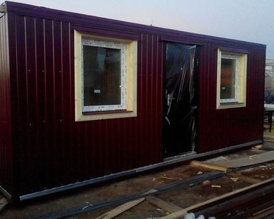 фото Металлическая бытовка (распашонка) 5*2,4, утепление 100, ДВП, перегородки