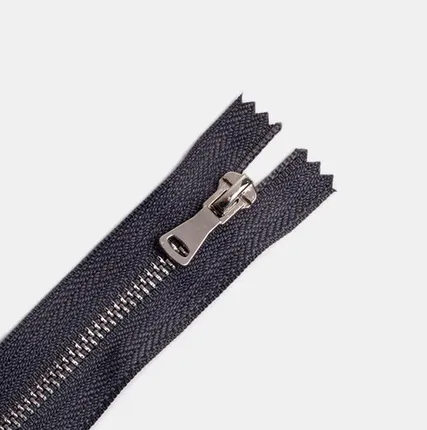 Фото №0 Молния металл Т5 18см нер. т.серый/никель