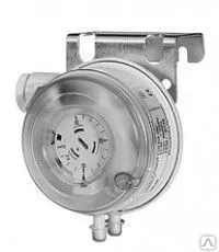 Фото №0 Датчик дифференциального давления, релейный контакт 20-300 (Ра) QBM81-3