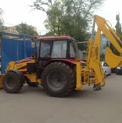 Фото №0 Аренда экскаватора-погрузчика